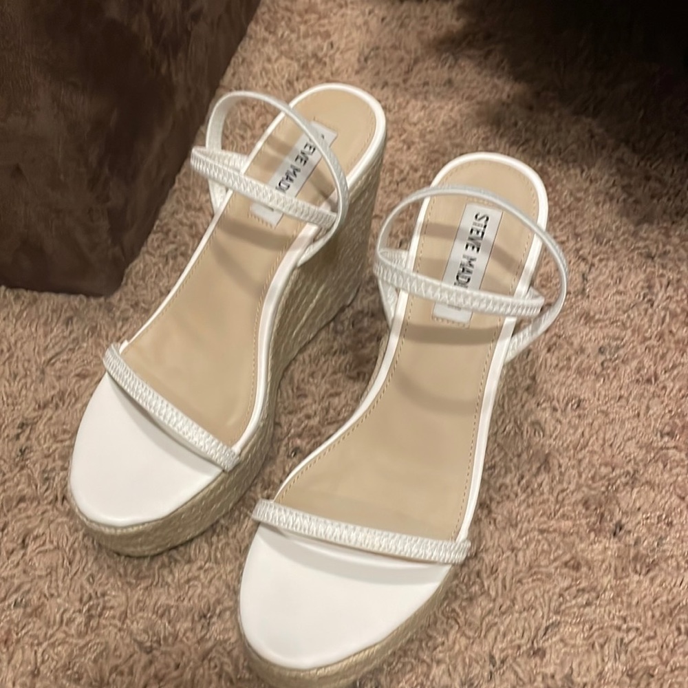 Steve Madden White Espadrilles Sandals Size 7.5